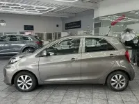 Gebraucht Kia Picanto 67 PS (49 kW) 2017 Titaniumsilber met. Kleinwagen
