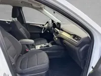 Gebraucht Ford Kuga Titanium 225 PS (165 kW) 2022 Weiß (frostweiß) SUV