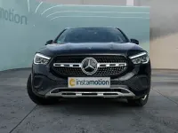 Gebraucht Mercedes GLA200 Progressive 163 PS (119 kW) 2020 Schwarz SUV