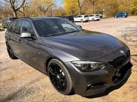 Gebraucht BMW 330 252 PS (185 kW) 2019 Grau Kombi