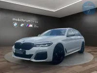Gebraucht BMW 530 M Sport 286 PS (210 kW) 2022 Weiß Kombi