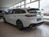 Neu Peugeot 308 SW Allure 131 PS (96 kW) 2025 Weiss Kombi