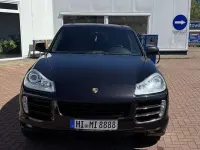 Second-hand Porsche Cayenne 245 CP (180 kW) 2009 Negru SUV
