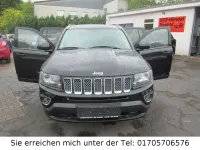 Usado Jeep Compass Limited 163 HP (119 kW) 2014 Preto SUV
