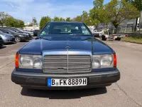 Gebraucht Mercedes 300 179 PS (131 kW) 1988 Blau Coupé