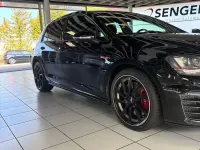 Gebraucht VW Golf VII GTI 230 PS (169 kW) 2016 Schwarz Limousine