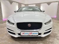 Gebraucht Jaguar XE Pure 163 PS (119 kW) 2015 Weiß Limousine
