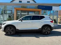 Gebraucht Volvo EX40 Plus 300 kW (408 PS) 2025 Crystal white / metallic SUV
