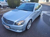 Gebraucht Mercedes CLC200 184 PS (135 kW) 2010 Iridiumsilber  metalliclack Coupé