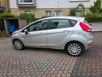 Gebraucht Ford Fiesta 96 PS (70 kW) 2012 Grau Kleinwagen