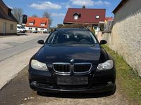 Gebraucht BMW 318 143 PS (105 kW) 2006 Schwarz Kombi
