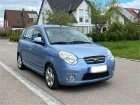Second-hand Kia Picanto 65 CP (47 kW) 2008 Albastru Hatchback