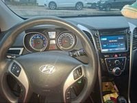 Gebraucht Hyundai i30 99 PS (72 kW) 2014 Braun Kombi