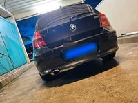 Gebraucht BMW 118 143 PS (105 kW) 2011 Schwarz Kleinwagen