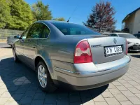 Usata VW Passat 116 CV (85 kW) 2003 Grigio Berlina
