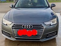 Gebraucht Audi A4 Sport 190 PS (139 kW) 2018 Grau Kombi