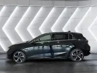Gebraucht Opel Astra Elegance 131 PS (96 kW) 2023 Schwarz Limousine