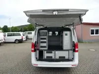 Gebraucht Mercedes Vito 190 PS (139 kW) 2020 Navyblau Van