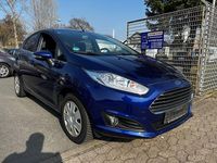 Gebraucht Ford Fiesta Titanium 101 PS (74 kW) 2017 Blau Limousine