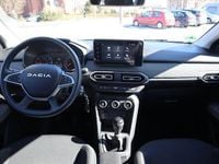 Gebraucht Dacia Sandero Expression 91 PS (66 kW) 2024 Grün Limousine