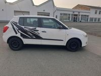 Gebraucht Skoda Fabia 60 PS (44 kW) 2010 Weiß Kleinwagen