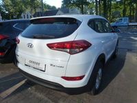 Gebraucht Hyundai Tucson Edition 177 PS (130 kW) 2018 Weiß SUV