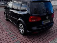 Gebraucht VW Touran Cross 150 PS (110 kW) 2011 Schwarz Van / Kleinbus