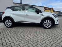 Gebraucht Renault Captur Intens 140 PS (102 kW) 2022 Weiss qnc+schwarz gne SUV
