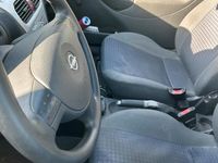 Używany Opel Corsa 75 KM (55 kW) 2005 Srebrny Hatchback