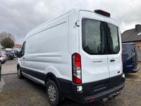 Gebraucht Ford Transit Trend 131 PS (96 kW) 2021 Weiss Limousine