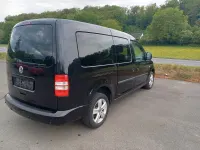 Używany VW Caddy Maxi 140 KM (102 kW) 2011 Czarny Minivan