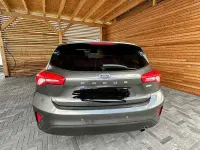 Gebraucht Ford Focus 125 PS (91 kW) 2019 Grau Limousine