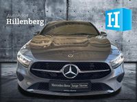 Gebraucht Mercedes A200 Advanced 163 PS (119 kW) 2025 Grau Limousine