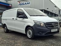 Gebraucht Mercedes Vito 114 PS (83 kW) 2017 Weiß Van
