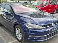 Gebraucht VW Golf VII Comfortline 116 PS (85 kW) 2019 Atlantik blue metallic Kombi
