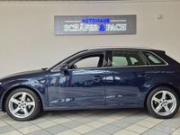 Gebraucht Audi A3 Sport 116 PS (85 kW) 2018 Blau Limousine