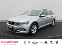 Gebraucht VW Passat Business 150 PS (110 kW) 2023 Silber Kombi