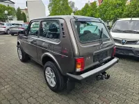 Gebraucht Lada niva 83 PS (61 kW) 2023 Koriander metallic SUV