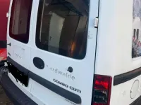 Gebraucht Opel Combo 72 PS (52 kW) 2006 Weiß Van / Kleinbus