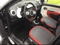 Używany Renault Twingo Intens 90 KM (66 kW) 2018 Czarny Hatchback