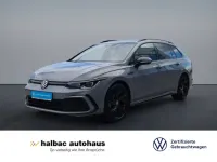 Gebraucht VW Golf VIII R-line 150 PS (110 kW) 2022 Mondsteingrau Kombi