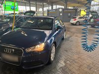 Gebraucht Audi A1 Ambition 121 PS (88 kW) 2011 Blau Kleinwagen
