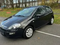 Gebraucht Fiat Punto Easy 69 PS (50 kW) 2013 Schwarz Kleinwagen