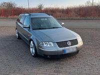 Gebraucht VW Passat 131 PS (96 kW) 2001 Grau Kombi