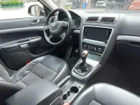 Gebraucht Skoda Octavia Scout 145 PS (106 kW) 2012 Schwarz Kombi