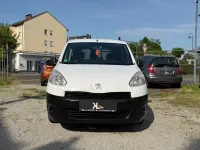 Gebraucht Peugeot Partner Comfort 90 PS (66 kW) 2014 Weiß Van / Kleinbus