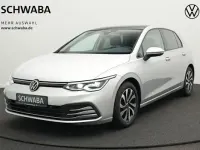Gebraucht VW Golf VIII Active 150 PS (110 kW) 2022 Reflexsilber metallic Limousine