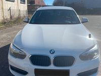 Gebraucht BMW 116 Advantage 109 PS (80 kW) 2015 Weiß Kleinwagen
