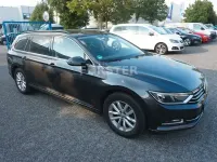 Gebraucht VW Passat Comfortline 150 PS (110 kW) 2018 Grau Kombi