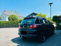 Gebraucht VW Tiguan Trendline 140 PS (102 kW) 2009 Schwarz SUV